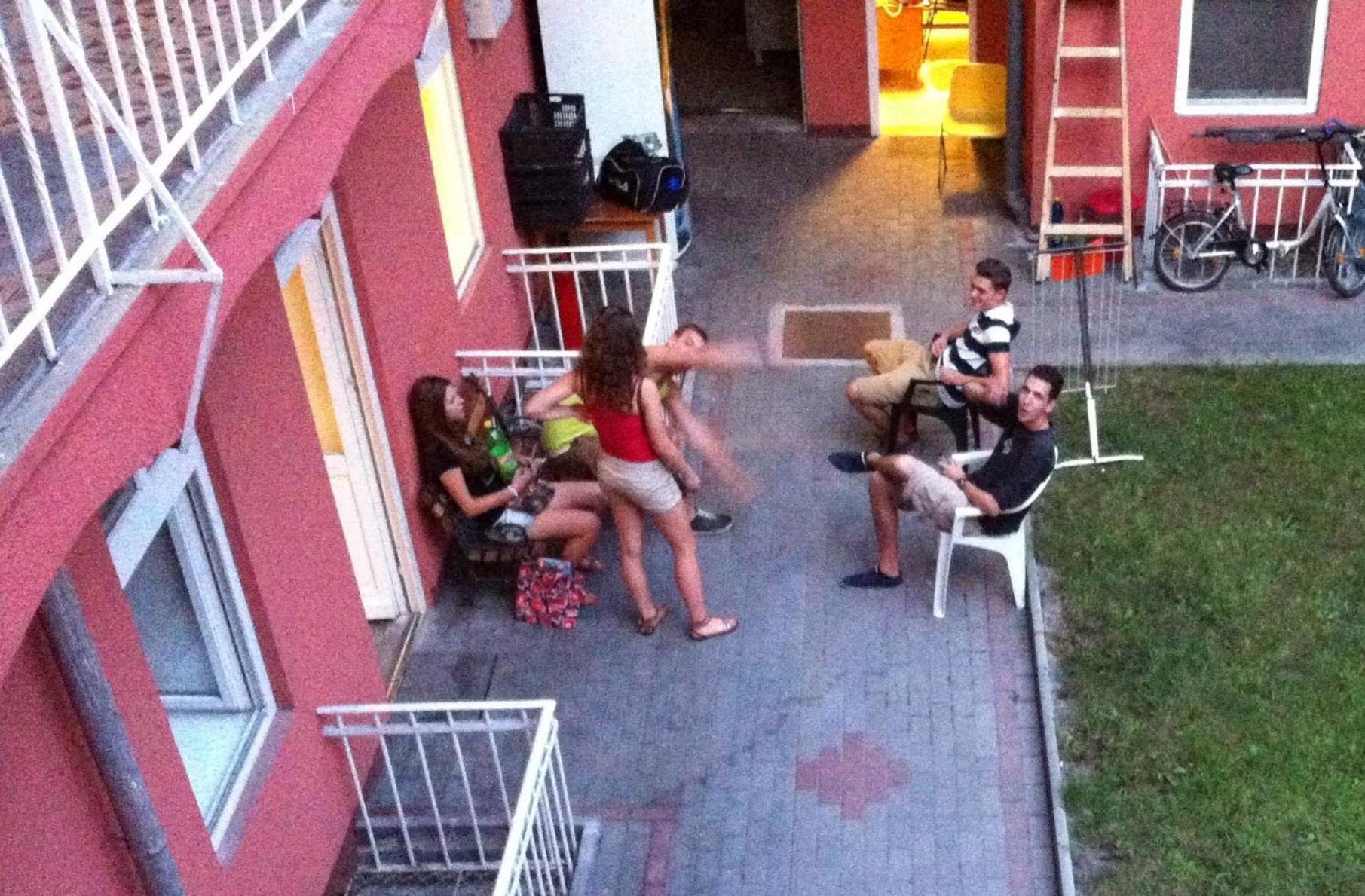 Season Hostel Boedapest Buitenkant foto
